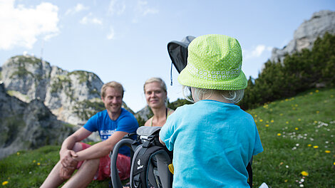 Ausflug in die Berge mit der gesamten Familie